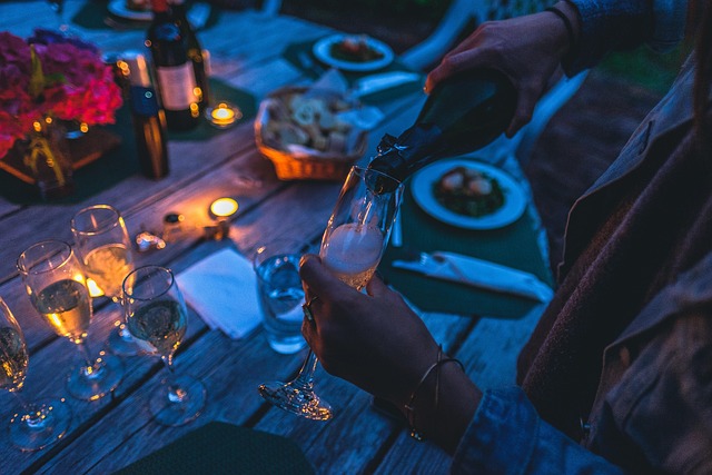 Sådan vælger du mellem champagne og andre mousserende vine